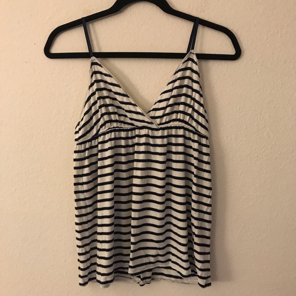 *** Gap Body Tank Top - Picture 1 of 3